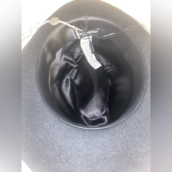 Dolce & Gabbana seductive and confident fedora hat: NWT never worn